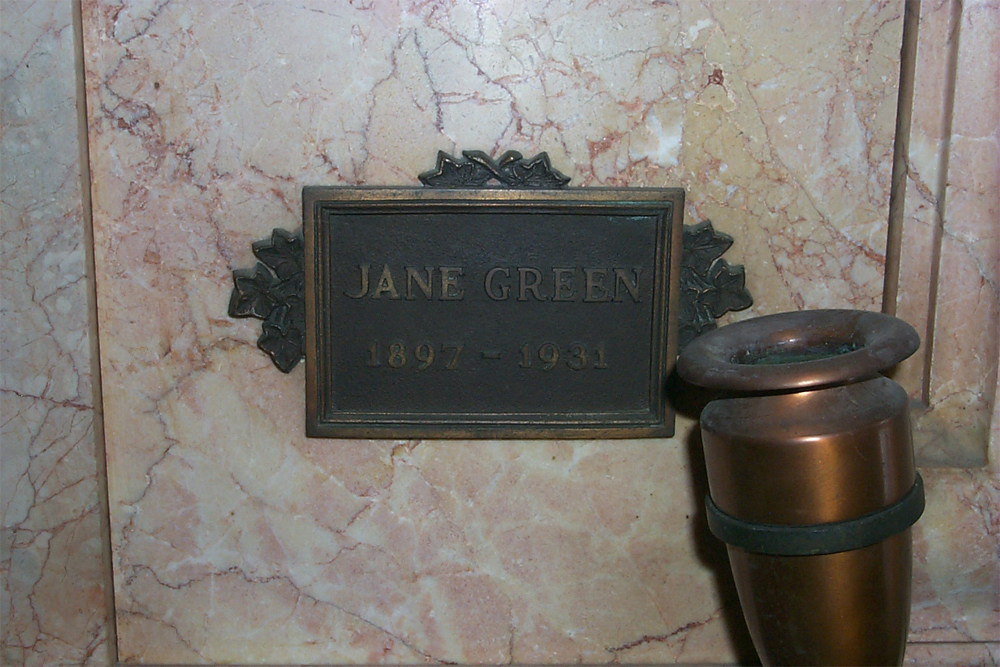 Jane Green Niche